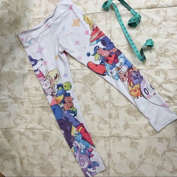 Society 6 Undertake heart leggings white with printed characters size Medium - Picture 5 of 10
